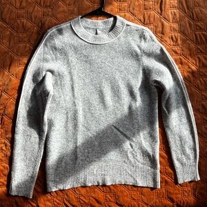 Athleta brand, size medium, color gray